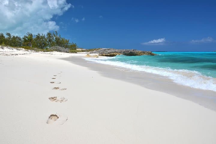 8 hours 53ft Dream Works Private Charter in Nassau 2