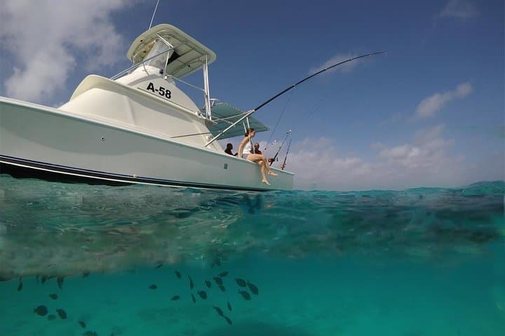 Private Afternoon Fishing Charter in Aruba 5