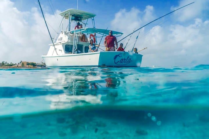 Private Afternoon Fishing Charter in Aruba 2