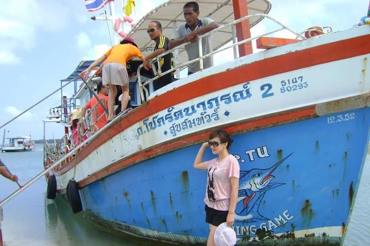 Mr. Tu Fishing Day Trip by Escort Boat from Koh Samui 2