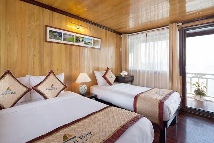 Bai Tu Long Bay Boutique Cruise: Visit Bai Tu Long bay & Overnight boat in 2 day 5