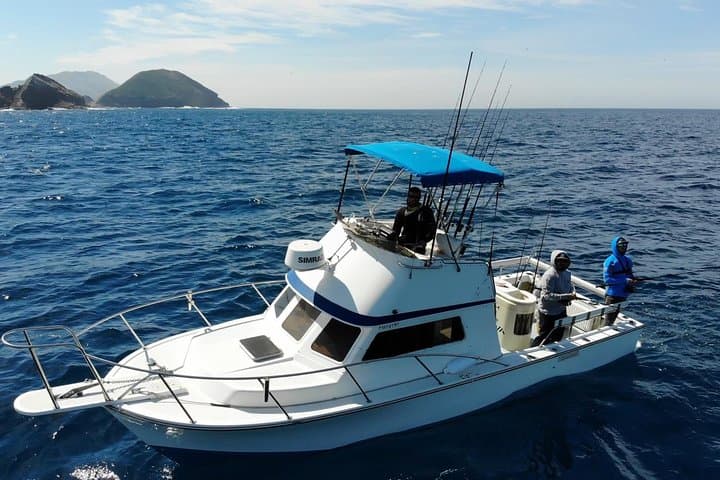 Private Half-Day San Diego Fishing Trip for up to 4 People 2