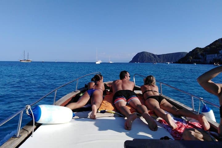 Lipari Island tour - private 2