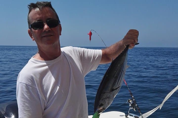 Exclusive Fishing and Boat Tours in Cadiz Bay 4
