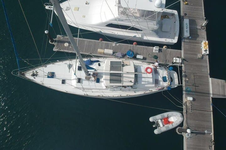 Sailing to Tayrona with Luis and his team: Unique! 3