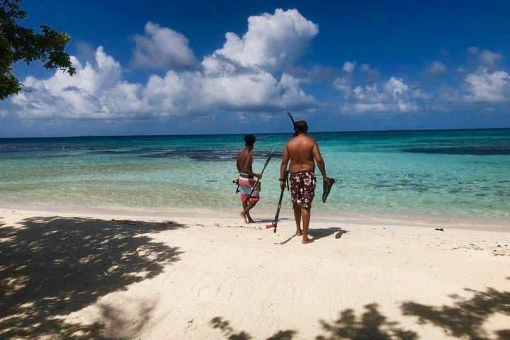 Fishing "like a native" & Island-Time Getaway Experience  3