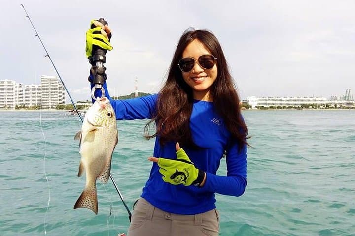 Join-in Catch and Cook Fishing Trip at Southern Islands Singapore