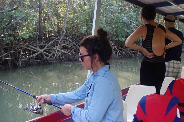 Damas Island Mangrove Fishing Tour from Manuel Antonio 4