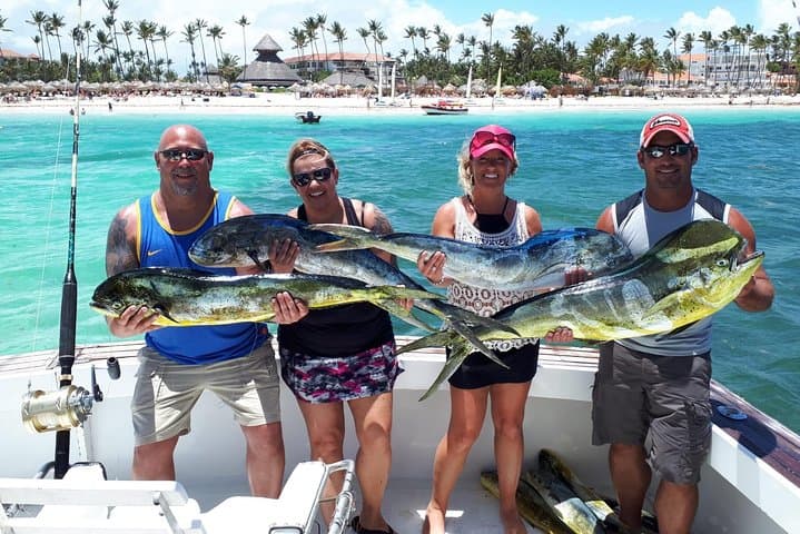 FISHING PRO CHARTERS - Boat Excursion - Sobre Las Olas  3