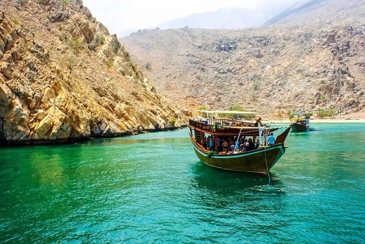 Full Day Musandam Dibba Cruise with Lunch from Dubai 5