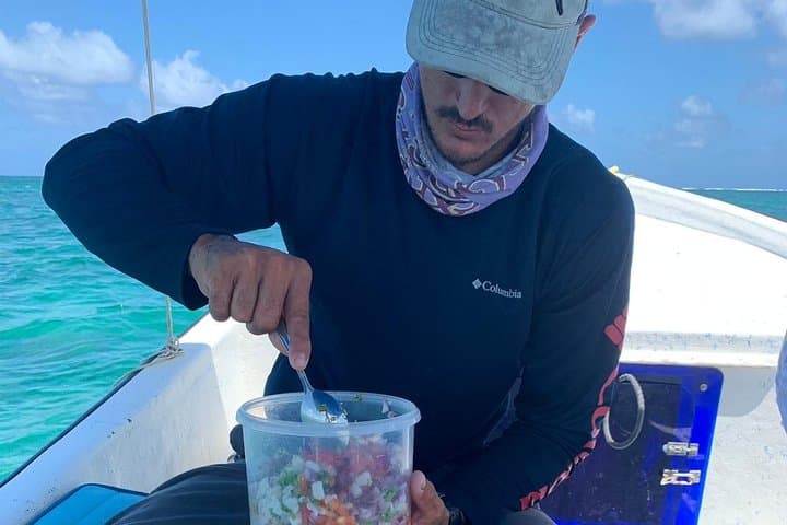 Premium Private Fishing, Snorkelling and Beach cookout tour in San Pedro,Belize 2