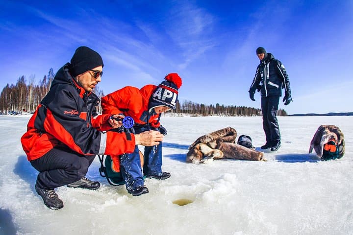 Ice Fishing Trip in Rovaniemi 4