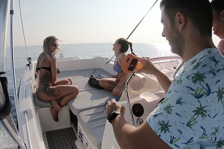 Rent a Boat without license in Barcelona 2