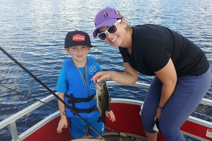 Private Pontoon Fishing Charter on Lake Tohopekaliga in FL 5