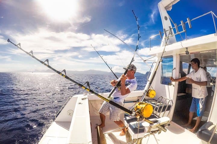 Deep Sea Fishing Boat Tour from Mirissa 4