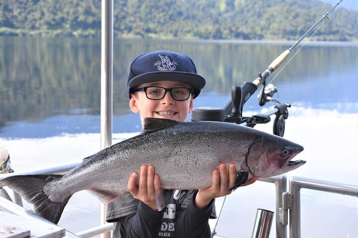 3-Hour Fishing Charter Experience at Franz Josef Glacier 4