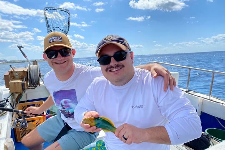 2 hours family fishing in Okinawa 4