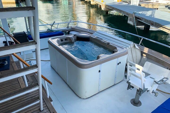 Ohana Yachts Sport Fishing & Luxury Charters 5