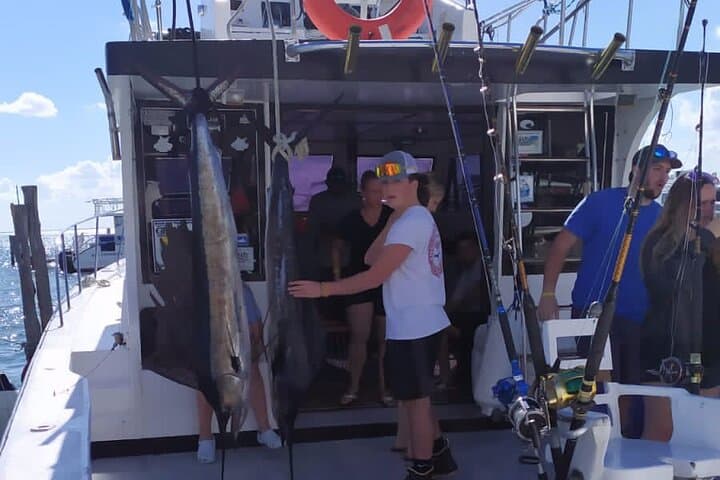 Private fishing charter Boat 48ft 12 pax Good Marlin and Sailfish 4