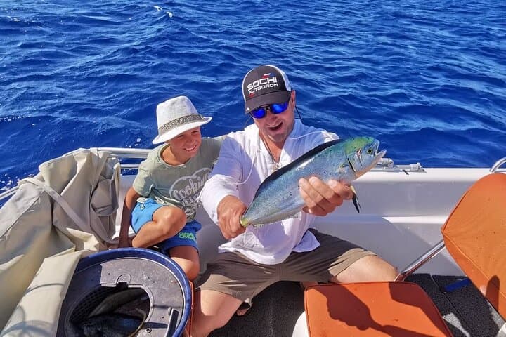 Private Half Day Fishing in Agios Nikolaos 3