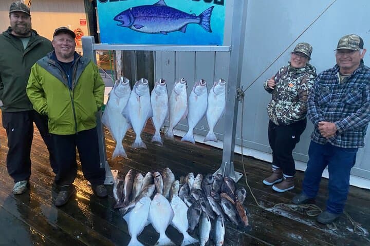 Full Day Halibut/Salmon Combo Tour in Ketchikan 3