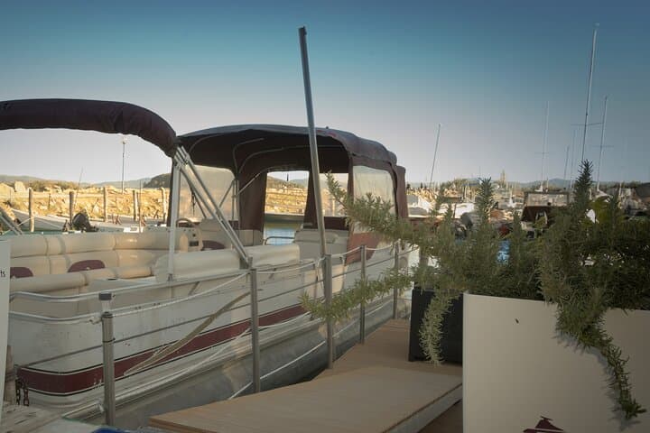 Pesca in Barca al Tramonto al Lago Trasimeno con Aperitivo o Cena 3