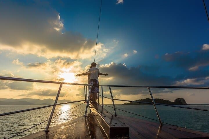 Sunset Dinner Cruise 4