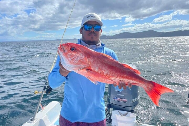Full day offshore sport fishing in Coco beach, Guanacaste 4