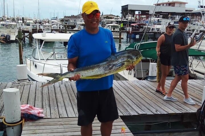 Private 6 Hour Fishing Charter in Nassau 2