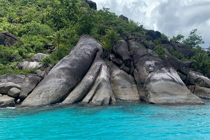 Seychelles Snorkeling & local BBQ trip 2