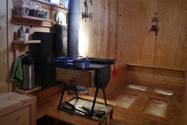 Half-Day Ice Fishing Excursion in Fairbanks 3