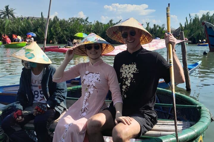 Basket Boat in Hoi An( visit water coconut forest,Crab fishing ) 3