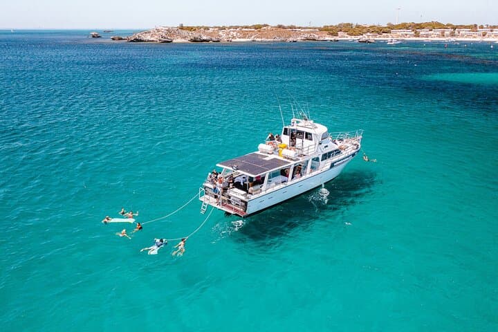 Luxe Island Seafood Cruise - Rottnest Island 2