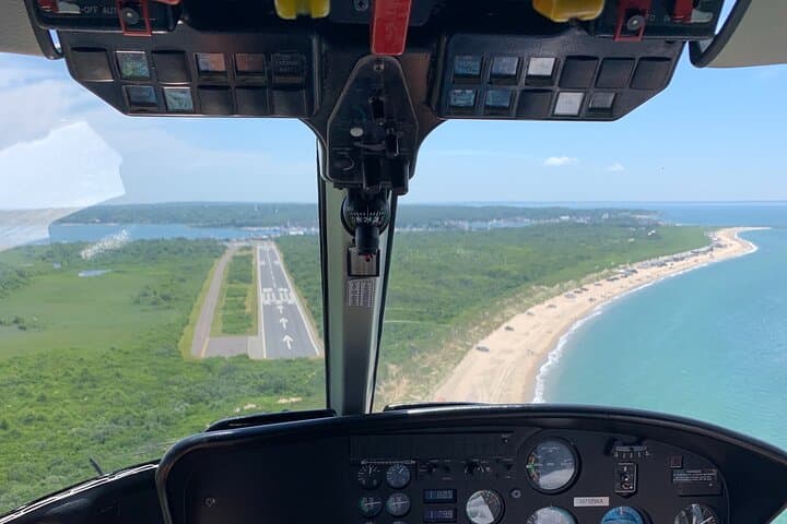 Private Helicopter Fishing Tour: New York to Montauk Adventure 5