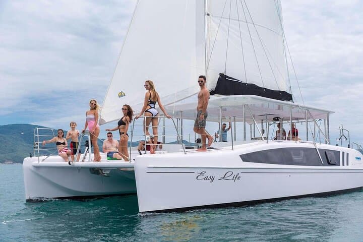 Private Day Sailing Cruise on Yacht in Nha Trang 2