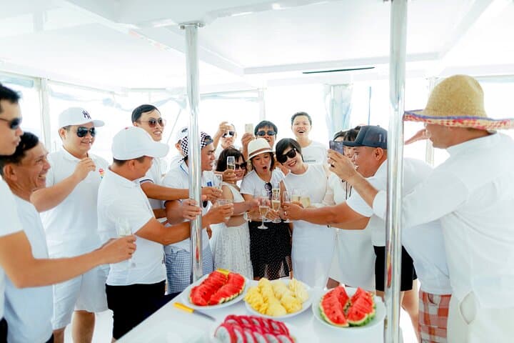 Private Day Sailing Cruise on Yacht in Nha Trang 5
