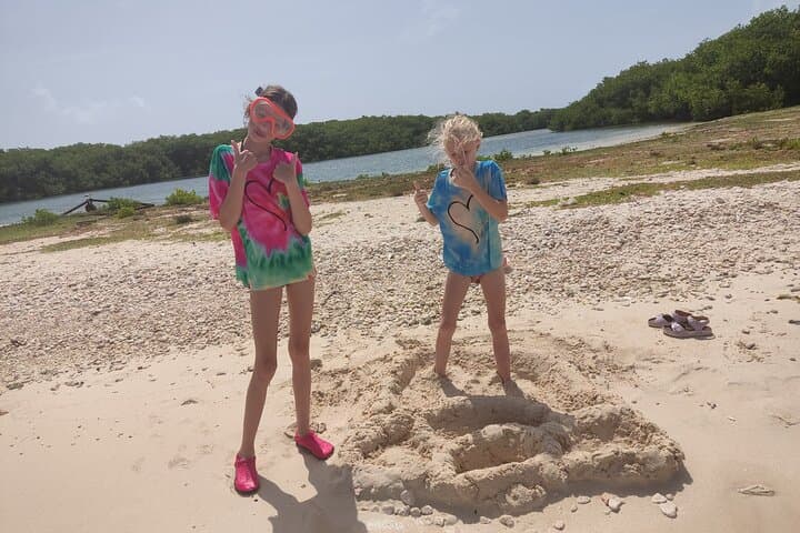 Snorkeling and Grilling Fresh Fish at Donkey Beach 3