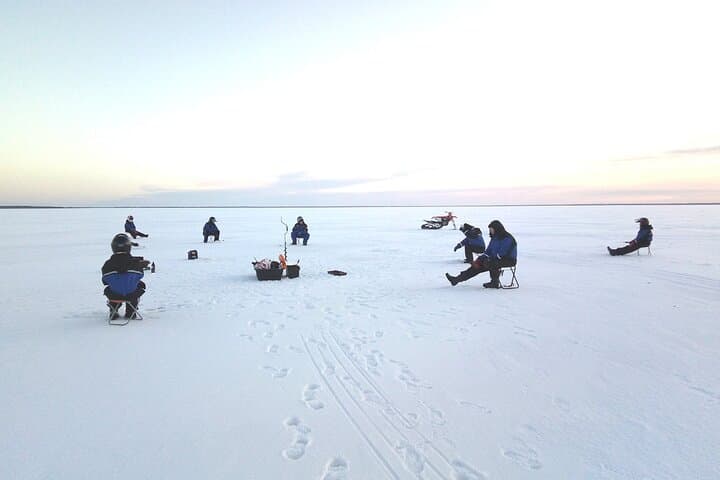 2-Hour Ice Fishing Experience in Rovaniemi, Finland 2