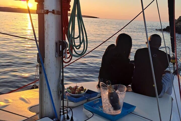 Sunset Sail & Gourmet dinning 