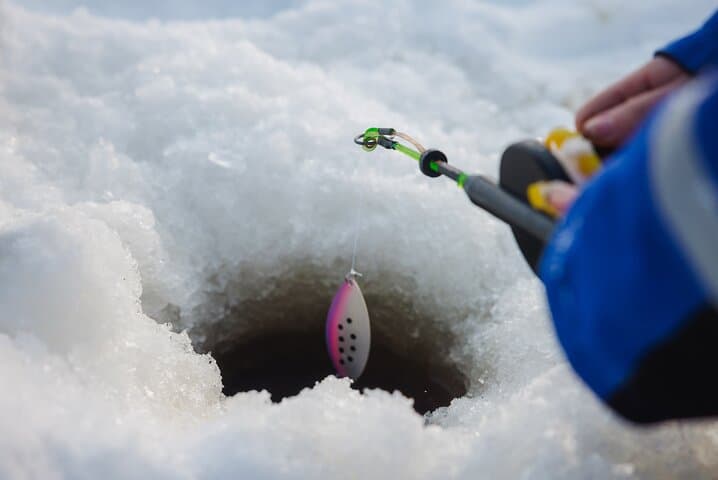 Ice Fishing Experience in Rovaniemi 2