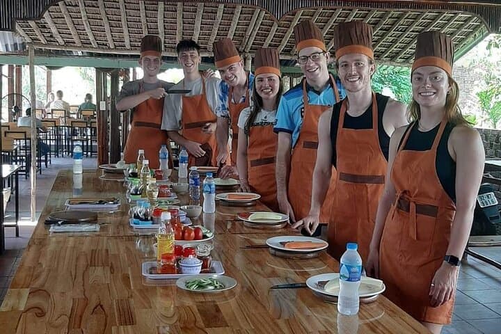 Hoi An Eco Cooking Class (Local Market, Basket Boat, COOKING)