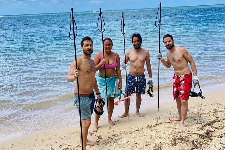 Hawaiian Reef Spearfishing Lesson for Beginners on Kauai