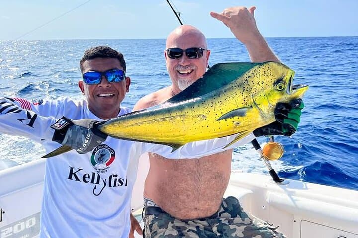 Kellyfish Cabo Sportfishing (Our bigger boat!) 2