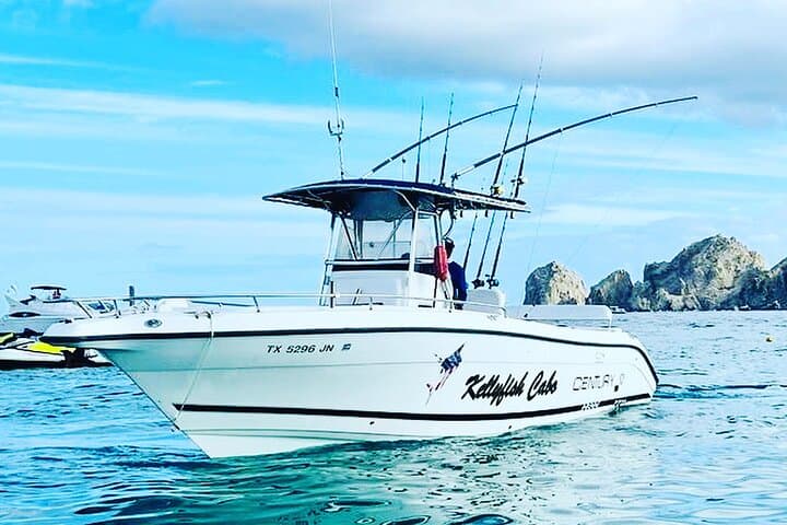 Kellyfish Cabo Sportfishing (Our bigger boat!)
