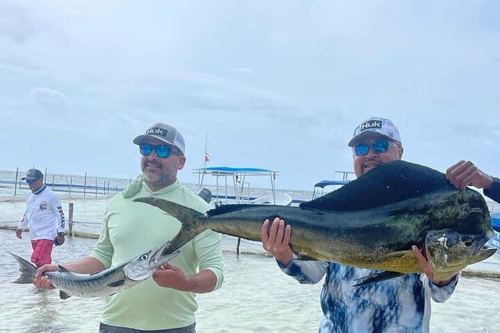 Private sport fishing in costa maya, mahahual 4 hrs 4