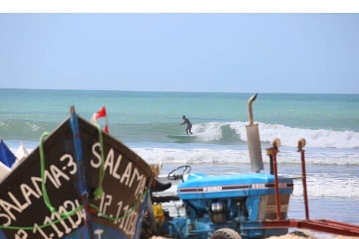 Surf Adventure in Fisherman Village Arich Pointbreak SurfSpot 4