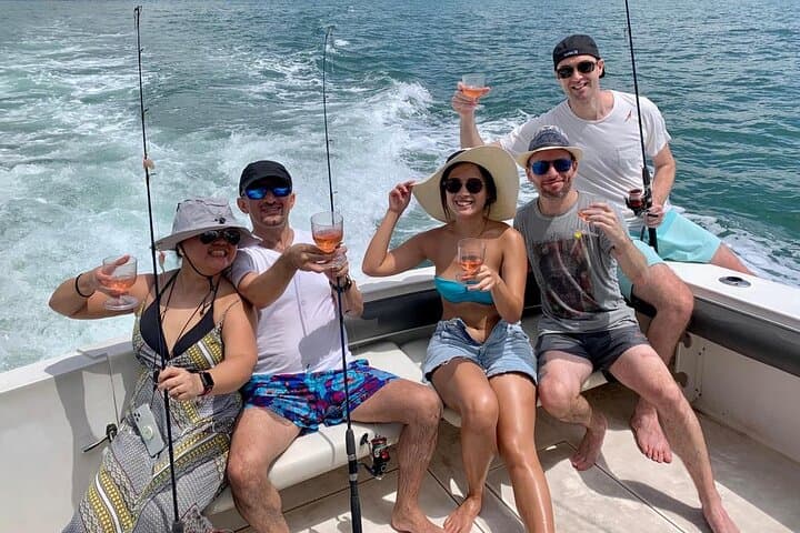 Join-in Yacht Fishing at the Southern Islands of Singapore 3