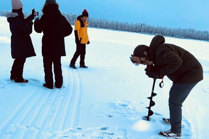 3 Hour Ice Fishing Experience 2