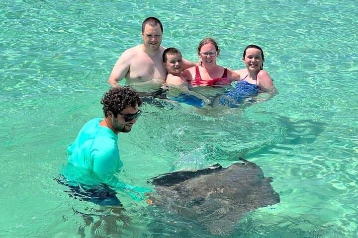 Stingray City and Snorkeling Private Charter 3
