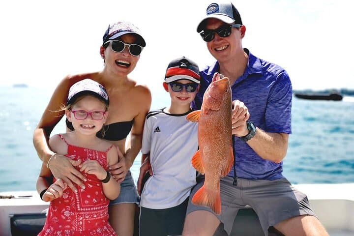 Join-in Yacht Fishing at the Southern Islands of Singapore